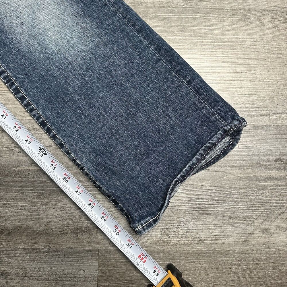 Vigoss The New York Bootcut Jeans Women Size 13/14 L 33 Distressed Bling - Picture 3 of 14